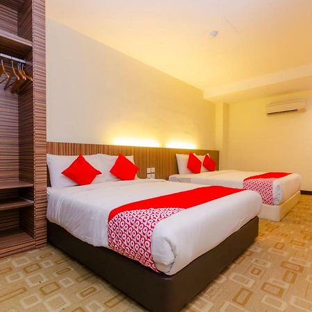 Wf Hotel Johor Bahru Extérieur photo