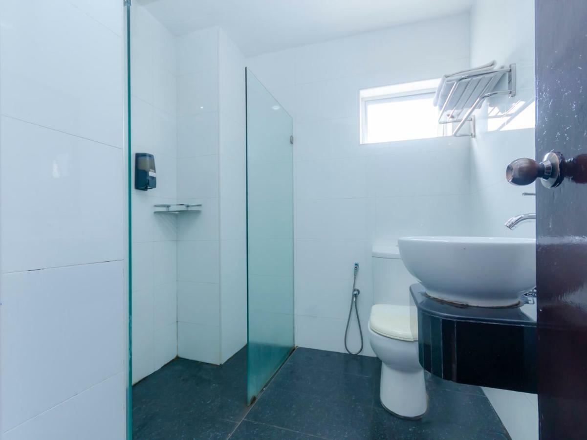 Wf Hotel Johor Bahru Extérieur photo